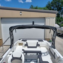 Bayliner VR6 BOWRIDER