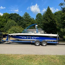 Malibu Wakesetter 23 LSV