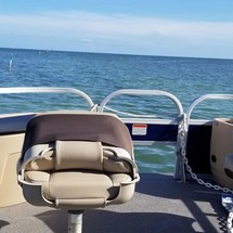 Sun Tracker Fishin Barge 22 DLX