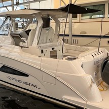 Regal 33 SAV