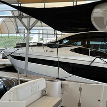 Regal 33 SAV
