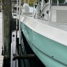 Twin vee 26 family fisherman