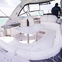 Four winns 378 vista