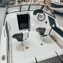 Phoenix 560