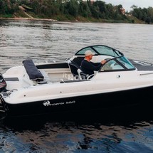Phoenix 560