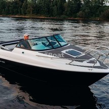 Phoenix 560