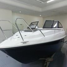 Phoenix 560