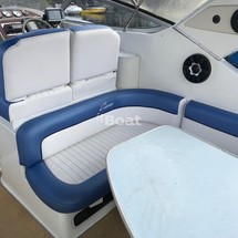 Bayliner 305