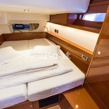 Beneteau Oceanis 60