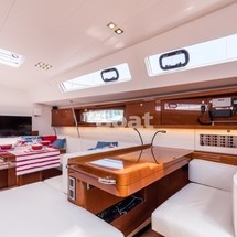 Beneteau Oceanis 60