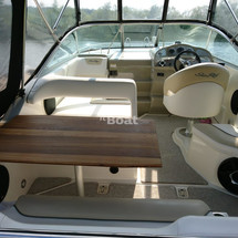 Sea Ray 255 Sundancer