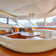 Carver 41 Cockpit Motor Yacht