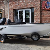Lund Boats 1650 Rebel XS SS