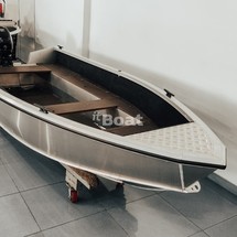 Windboat 4.6 DC EVO