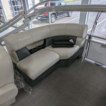 Sunchaser Boats Geneva Cruise 20 LR DH
