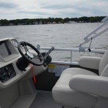 Sunchaser Boats Geneva Cruise 20 LR DH