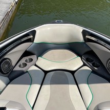 Malibu Wakesetter 23 LSV