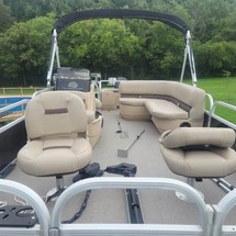 Sun Tracker Bass Buggy 18 DLX