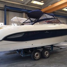 Cranchi Endurance 27