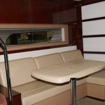 Sea Ray 450 Sundancer