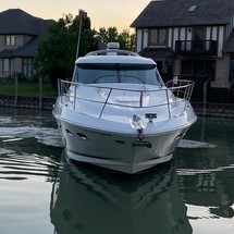 Sea Ray 450 Sundancer