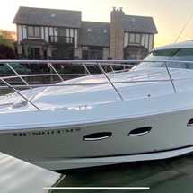 Sea Ray 450 Sundancer