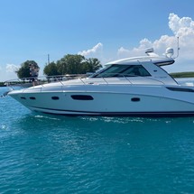 Sea Ray 450 Sundancer