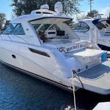 Sea Ray 450 Sundancer