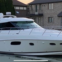 Sea Ray 450 Sundancer