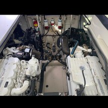 Sea Ray 450 Sundancer