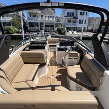 Sea Ray 230 SLX