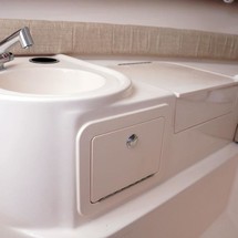 Grady-White Gulfstream 232