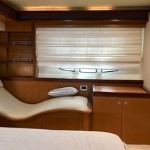 Ferretti 630