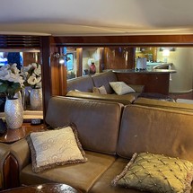 Sea Ray Sundancer 520