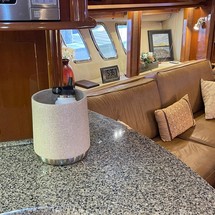 Sea Ray Sundancer 520