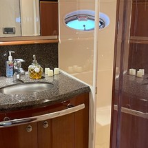 Sea Ray Sundancer 520