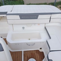 Bayliner VR5 BOWRIDER