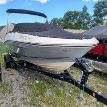 Bayliner VR5 BOWRIDER