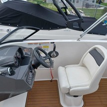 Bayliner VR5 BOWRIDER