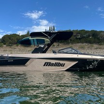 Malibu Wakesetter 24 MXZ