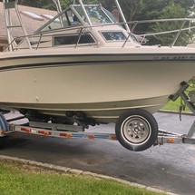 Grady-White Seafarer 228