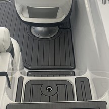 Hurricane 201 sundeck sport