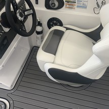 Hurricane 201 sundeck sport