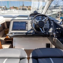 Princess V40