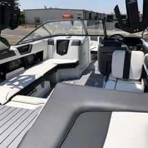 Super Air Nautique G23