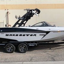 Malibu Wakesetter 22 VLX