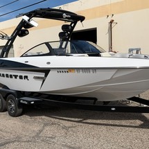 Malibu Wakesetter 22 VLX