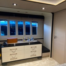 Azimut 80