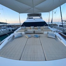 Azimut 80