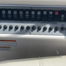 Regal 30 Express